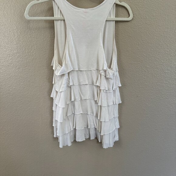 Eight Sixty Ruffle White Blouse Size Large - Picture 5 of 6